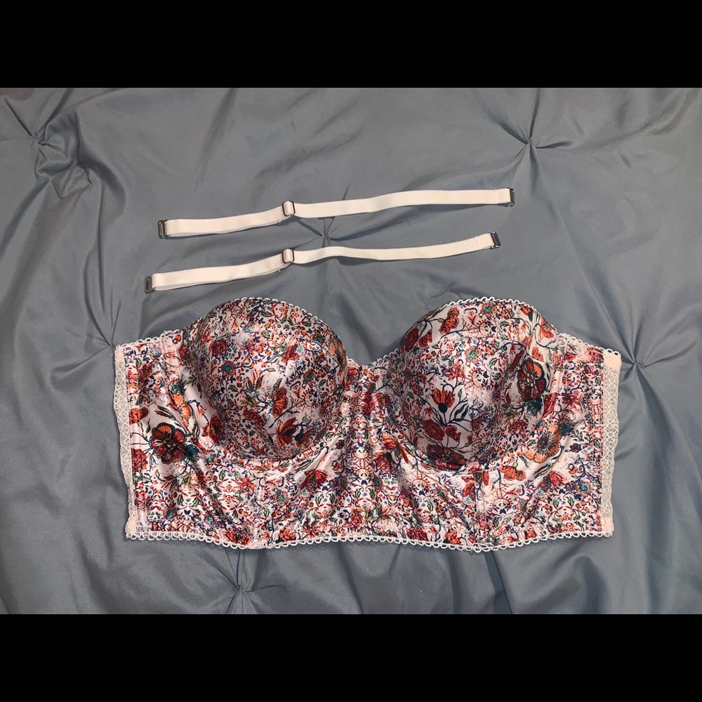 Victoria’s Secret Bustier/Bra 32DD